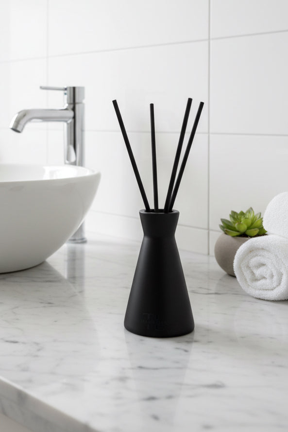 Aura Reed Diffuser - Black
